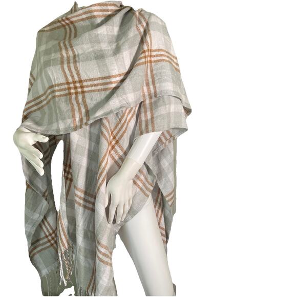 Three Dots Sweaters - Three Dots Women's Fringe Detail Cashmere Blend Wrap Louisa Plaid Gray